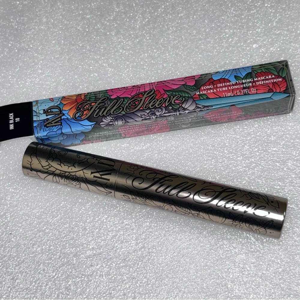 💝NIB KVD Beauty Full Sleeve Tubing Mascara💝